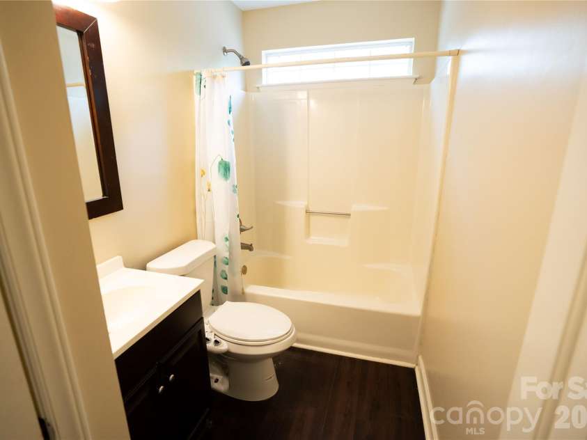 10737 Spruce Mountain Road, Charlotte, NC 28214.  MLS# CAR4368909, YatesRealty ID 17086. Bathroom