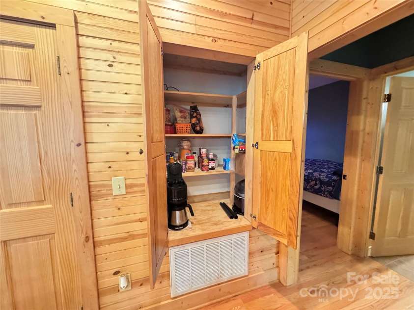 658 Green Point Lane, Boomer, NC 28606.  MLS# CAR4260869, YatesRealty ID 17087. 