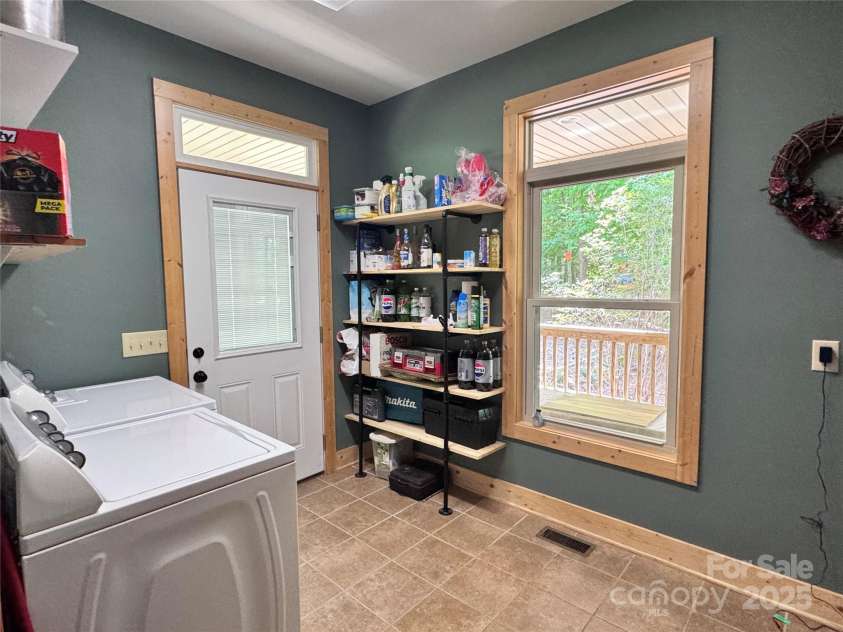 658 Green Point Lane, Boomer, NC 28606.  MLS# CAR4260869, YatesRealty ID 17087. 