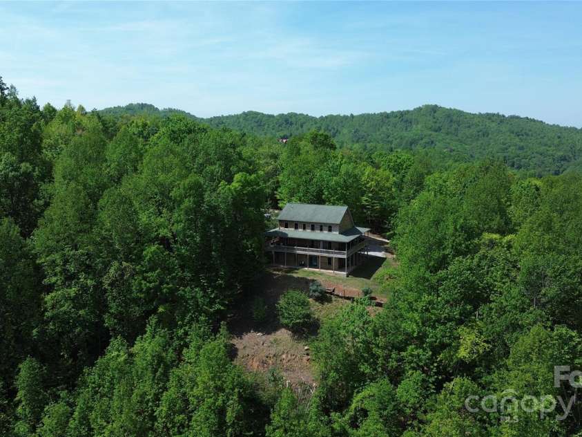 658 Green Point Lane, Boomer, NC 28606.  MLS# CAR4260869, YatesRealty ID 17087. 