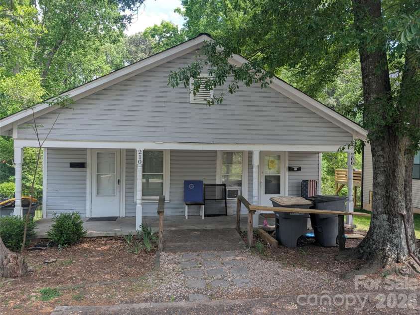 220 Basin Avenue, Kannapolis, NC 28083.  MLS# CAR4370322, YatesRealty ID 17088. 