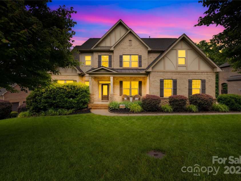 2289 Pine Valley Drive, Denver, NC 28037.  MLS# CAR4263333, YatesRealty ID 17088. Twilight