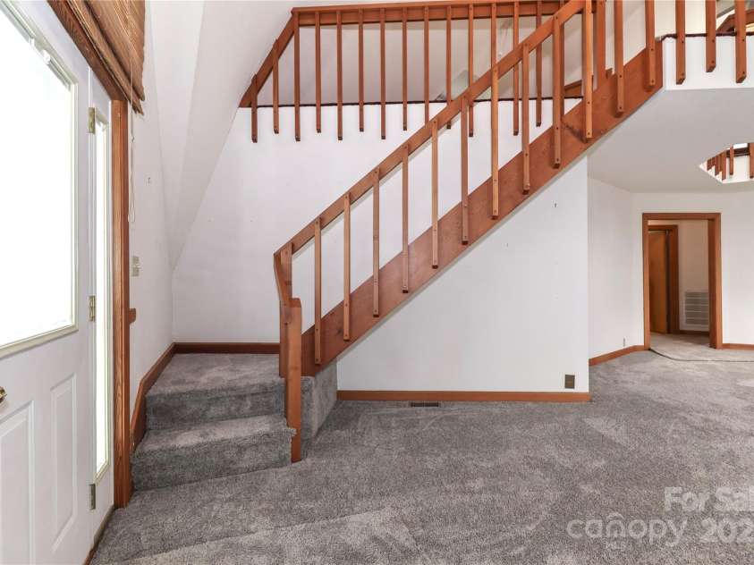 443 Troutman Farm Road, Statesville, NC 28677.  MLS# CAR4258763, YatesRealty ID 17089. 