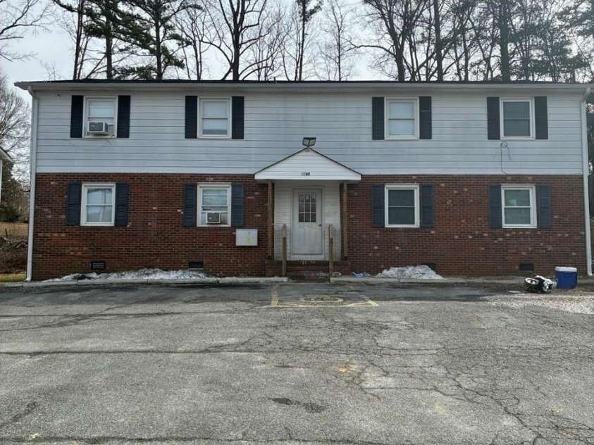 1962 & 1966 Lakeview Road, Asheboro, NC 27203.  MLS# CAR4345313, YatesRealty ID 1709. 