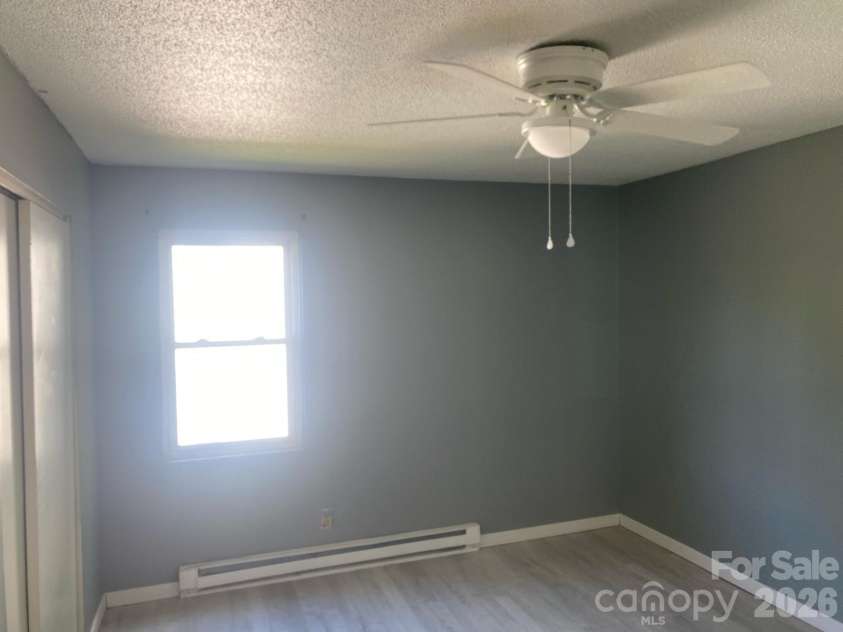 1962 & 1966 Lakeview Road, Asheboro, NC 27203.  MLS# CAR4345313, YatesRealty ID 1709. 