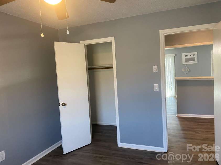 1962 & 1966 Lakeview Road, Asheboro, NC 27203.  MLS# CAR4345313, YatesRealty ID 1709. 
