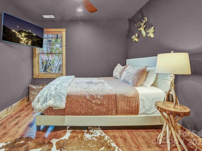 56 Eagle Cottage Lane, Banner Elk, NC 28604.  MLS# CAR4310170, YatesRealty ID 1709. 