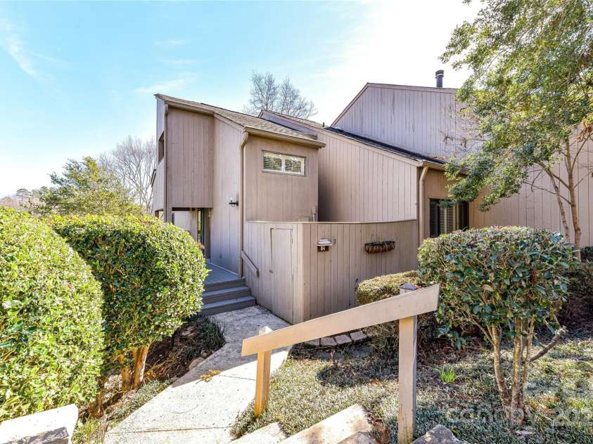 84 Ridgeport Road, Clover, SC 29710.  MLS# CAR4222357, YatesRealty ID 1709. 84 Ridgeport Road Unit B