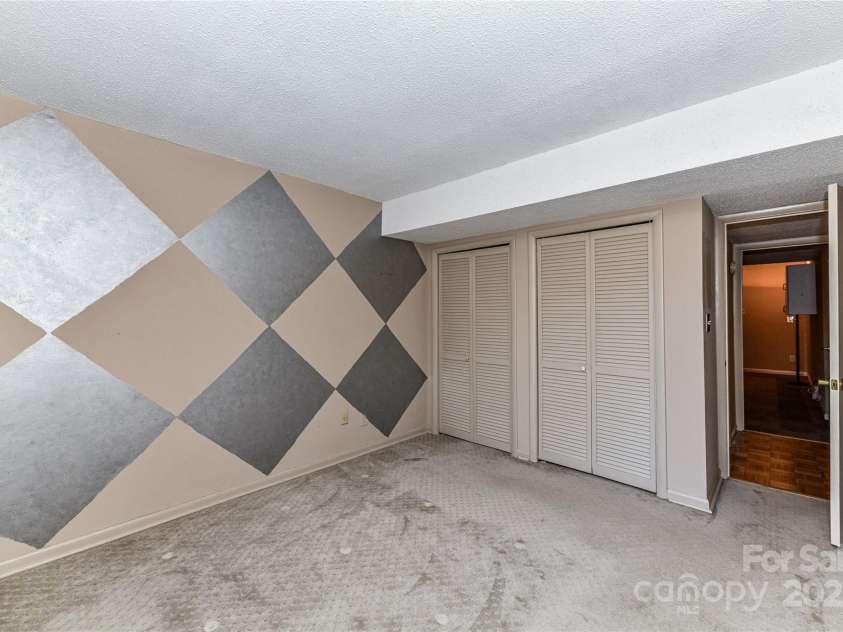 84 Ridgeport Road, Clover, SC 29710.  MLS# CAR4222357, YatesRealty ID 1709. Bedroom 3