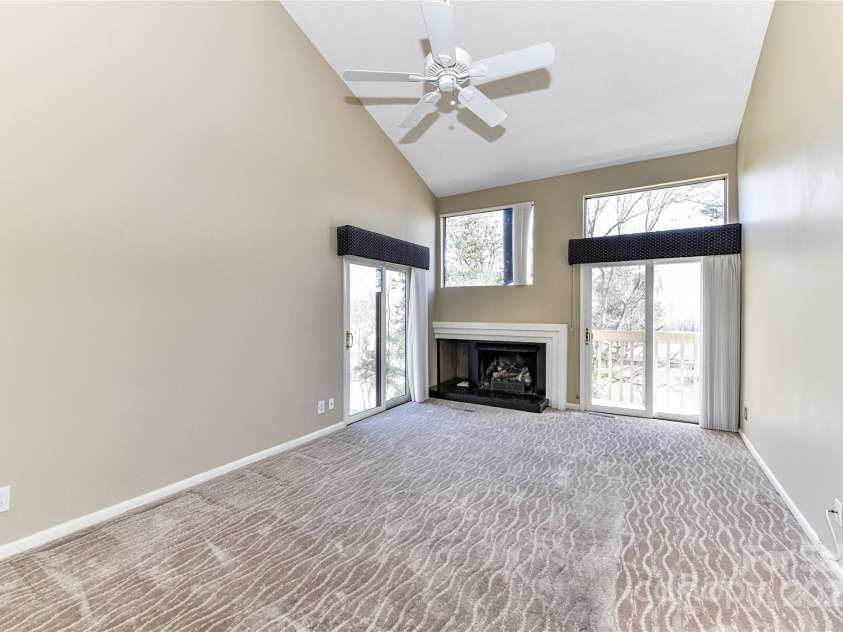 84 Ridgeport Road, Clover, SC 29710.  MLS# CAR4222357, YatesRealty ID 1709. Living Room