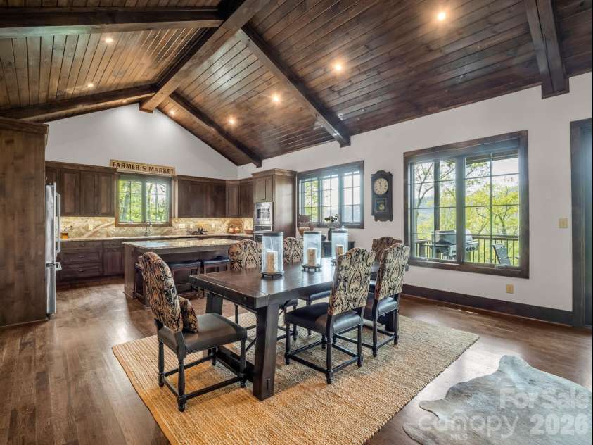 189 Tatanka Trail, Lake Lure, NC 28746.  MLS# CAR4367924, YatesRealty ID 17090. 