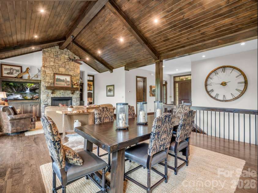 189 Tatanka Trail, Lake Lure, NC 28746.  MLS# CAR4367924, YatesRealty ID 17090. 