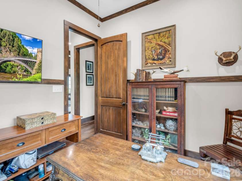 189 Tatanka Trail, Lake Lure, NC 28746.  MLS# CAR4367924, YatesRealty ID 17090. 