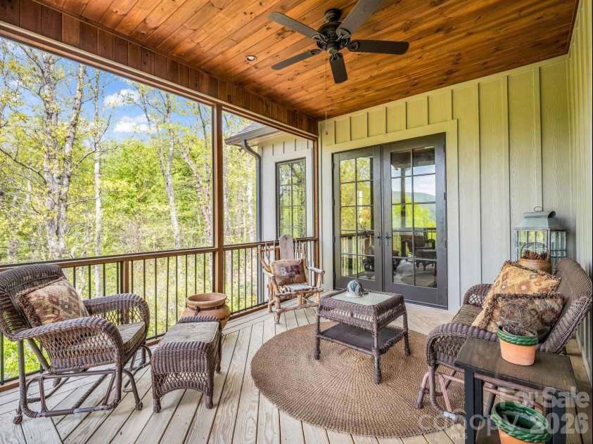 189 Tatanka Trail, Lake Lure, NC 28746.  MLS# CAR4367924, YatesRealty ID 17090. 