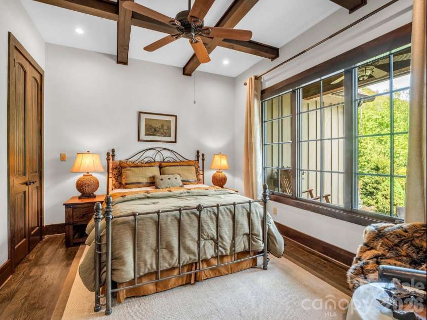 189 Tatanka Trail, Lake Lure, NC 28746.  MLS# CAR4367924, YatesRealty ID 17090. 