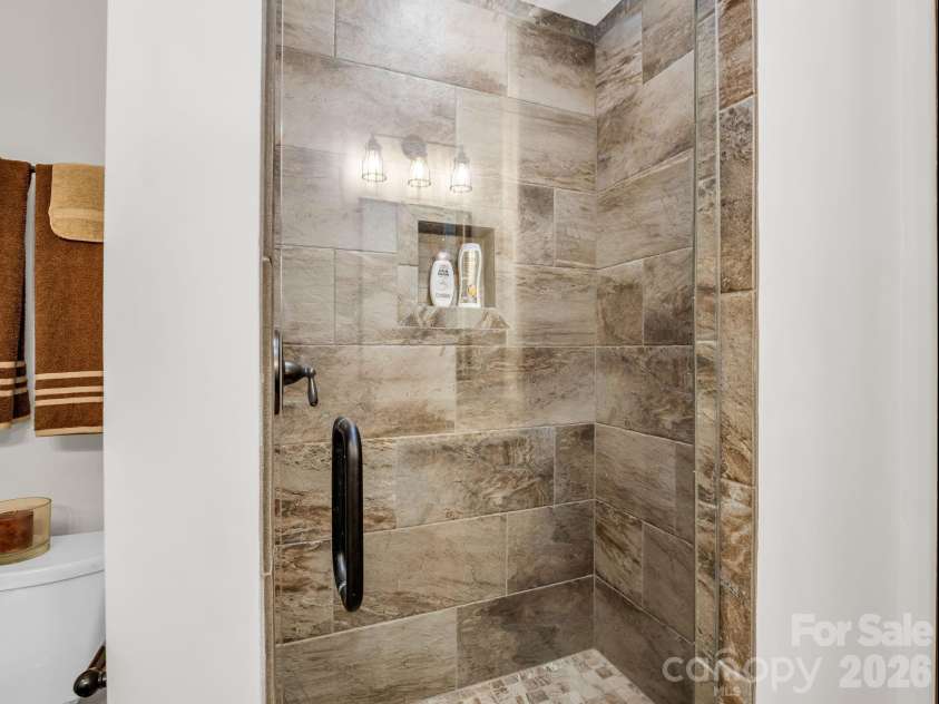 189 Tatanka Trail, Lake Lure, NC 28746.  MLS# CAR4367924, YatesRealty ID 17090. 