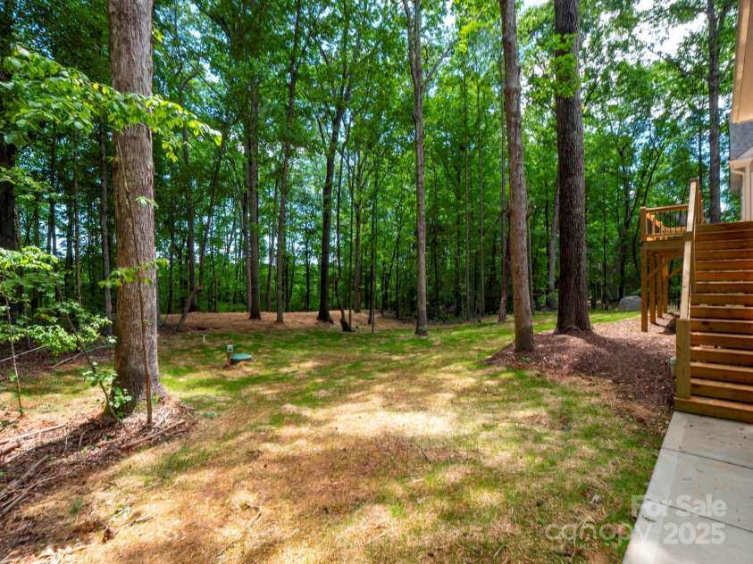 4607 Ferguson Circle, Waxhaw, NC 28173.  MLS# CAR4217599, YatesRealty ID 17090. 