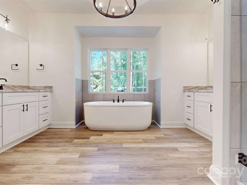 4607 Ferguson Circle, Waxhaw, NC 28173.  MLS# CAR4217599, YatesRealty ID 17090. 