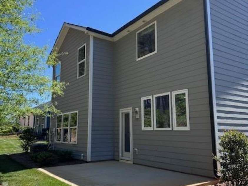 21224 Sanctuary Drive, Lancaster, SC 29720.  MLS# CAR4435278, YatesRealty ID 17091. 