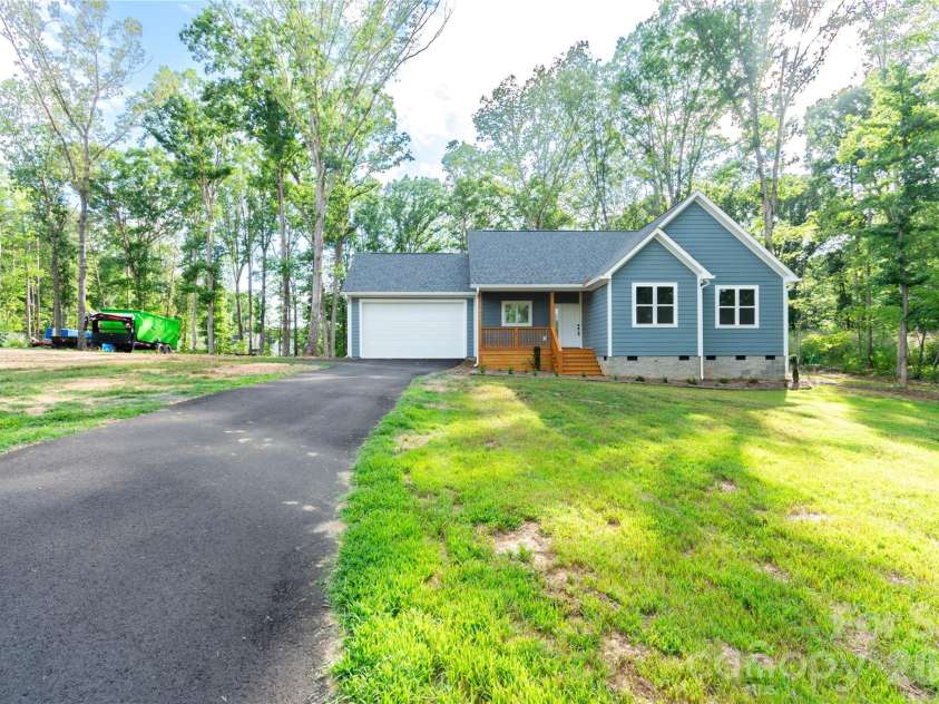 10303 Sycamore Road, Norwood, NC 28128.  MLS# CAR4351039, YatesRealty ID 17094. 
