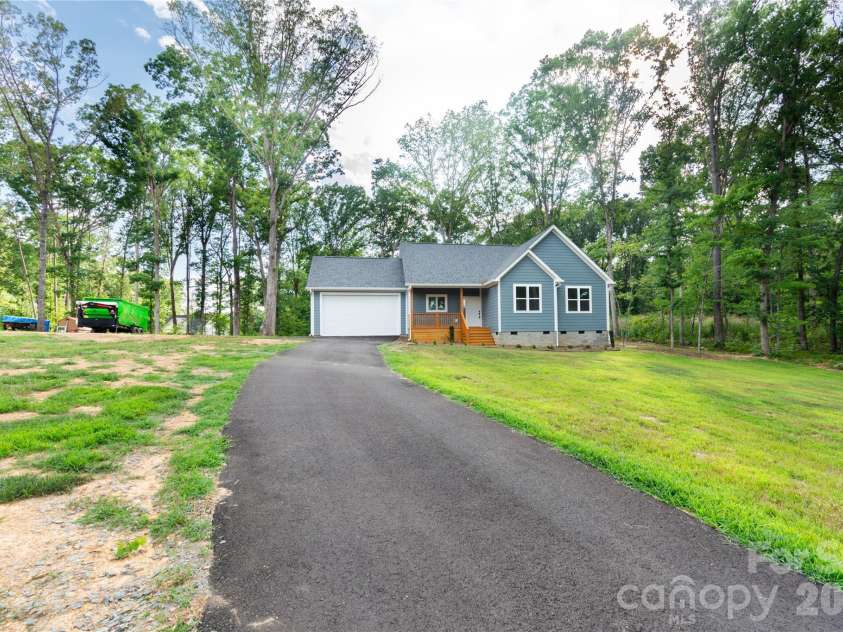 10303 Sycamore Road, Norwood, NC 28128.  MLS# CAR4351039, YatesRealty ID 17094. 