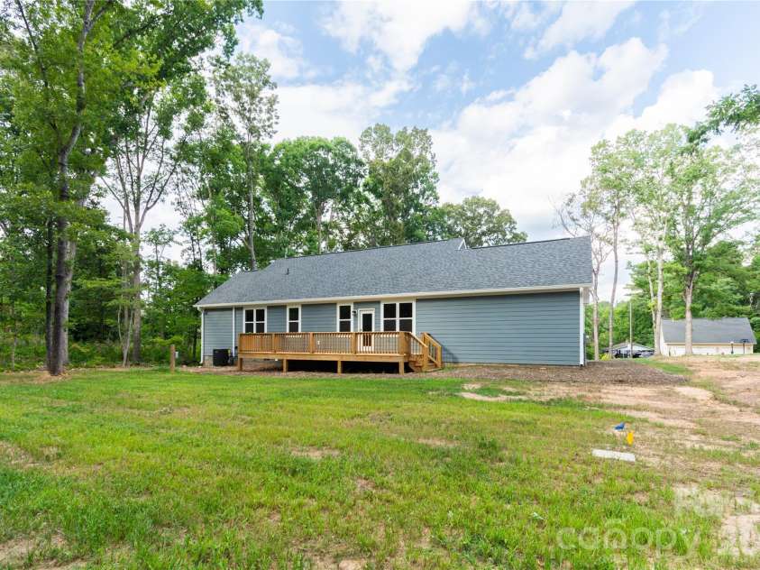 10303 Sycamore Road, Norwood, NC 28128.  MLS# CAR4351039, YatesRealty ID 17094. 