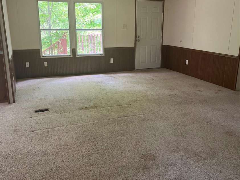 4006 Hillview Drive, Shelby, NC 28152.  MLS# CAR4261129, YatesRealty ID 17094. 