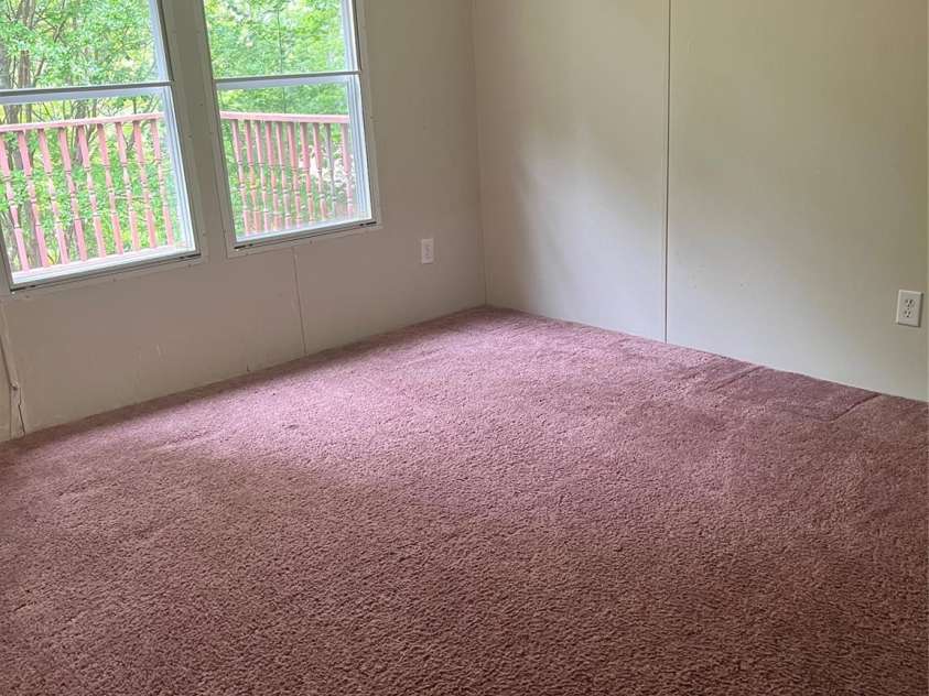 4006 Hillview Drive, Shelby, NC 28152.  MLS# CAR4261129, YatesRealty ID 17094. 