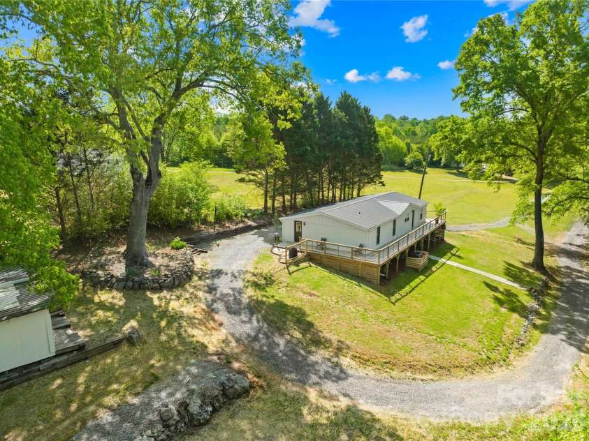 1285 Ring Tail Road, Claremont, NC 28610.  MLS# CAR4369014, YatesRealty ID 17095. 