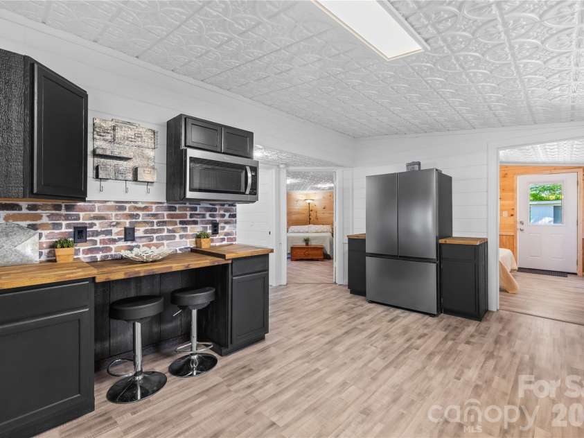 1285 Ring Tail Road, Claremont, NC 28610.  MLS# CAR4369014, YatesRealty ID 17095. 