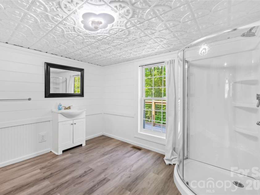 1285 Ring Tail Road, Claremont, NC 28610.  MLS# CAR4369014, YatesRealty ID 17095. 