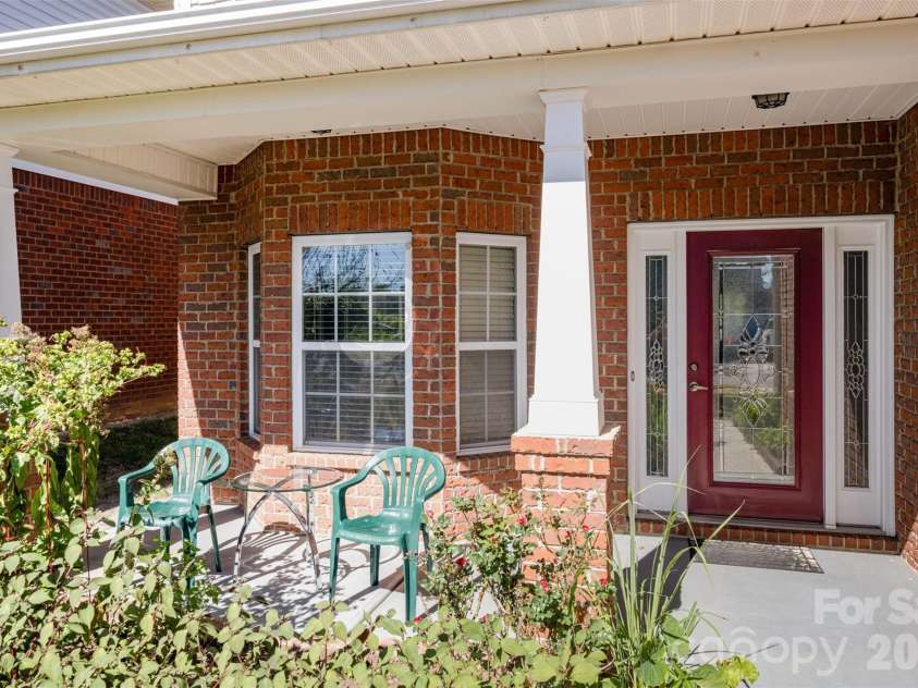 14725 Vaughan Drive, Charlotte, NC 28273.  MLS# CAR4304755, YatesRealty ID 17096. 