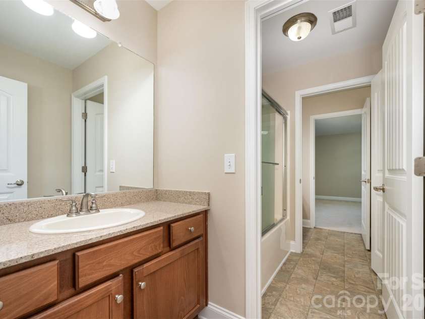 14725 Vaughan Drive, Charlotte, NC 28273.  MLS# CAR4304755, YatesRealty ID 17096. 
