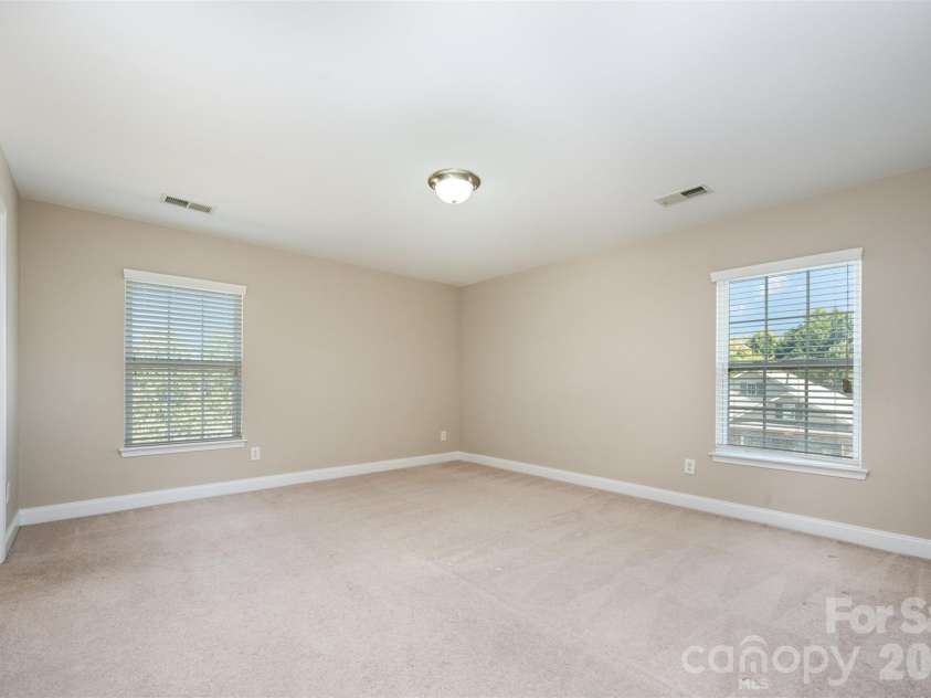 14725 Vaughan Drive, Charlotte, NC 28273.  MLS# CAR4304755, YatesRealty ID 17096. 