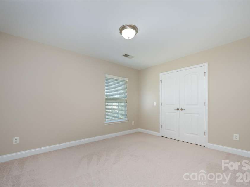 14725 Vaughan Drive, Charlotte, NC 28273.  MLS# CAR4304755, YatesRealty ID 17096. 