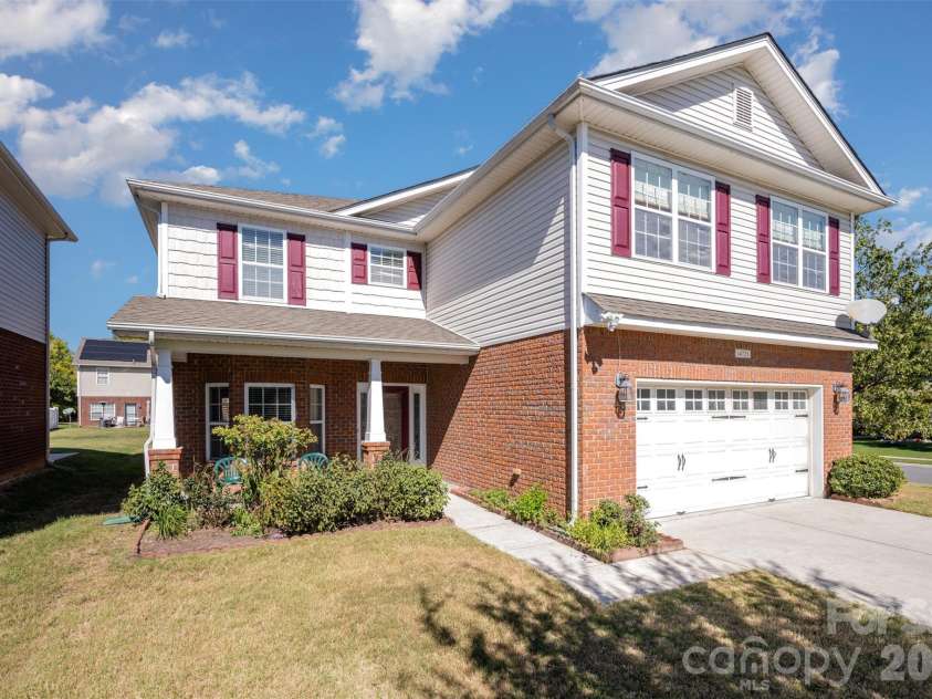 14725 Vaughan Drive, Charlotte, NC 28273.  MLS# CAR4304755, YatesRealty ID 17096. 