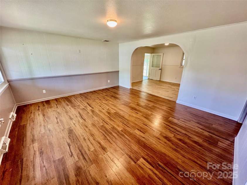 820 Kerley Court, Statesville, NC 28677.  MLS# CAR4259060, YatesRealty ID 17098. 