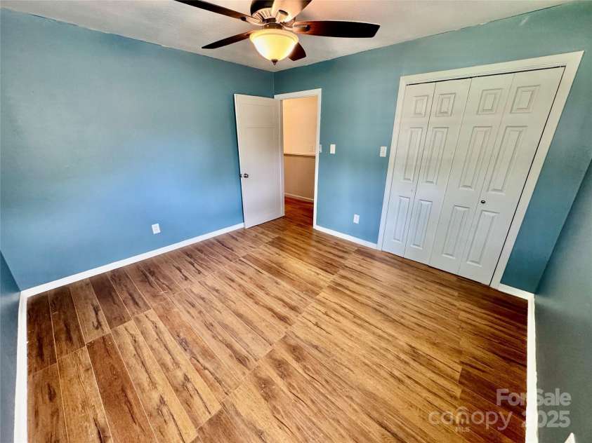 820 Kerley Court, Statesville, NC 28677.  MLS# CAR4259060, YatesRealty ID 17098. 