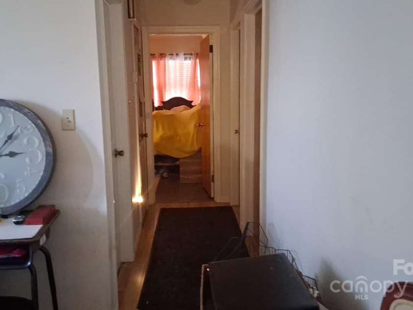 208 Panaview Drive, Gaffney, SC 29341.  MLS# CAR4332872, YatesRealty ID 1710. 