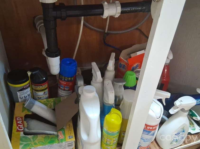 208 Panaview Drive, Gaffney, SC 29341.  MLS# CAR4332872, YatesRealty ID 1710. 