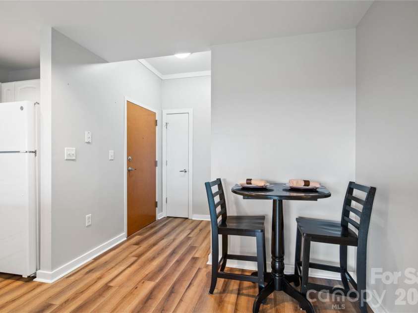 715 Church Street, Charlotte, NC 28202.  MLS# CAR4313109, YatesRealty ID 1710. Foyer/ Storage