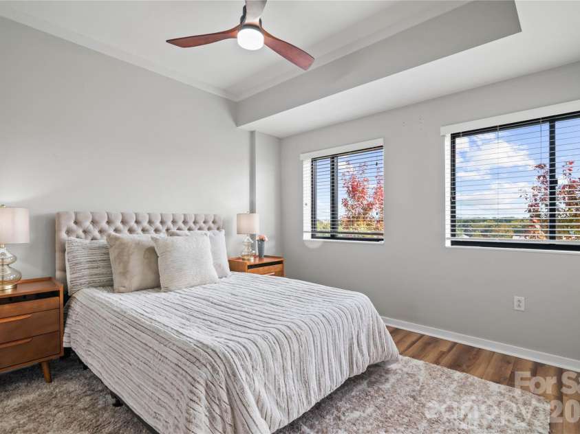 715 Church Street, Charlotte, NC 28202.  MLS# CAR4313109, YatesRealty ID 1710. Primary Bedroom