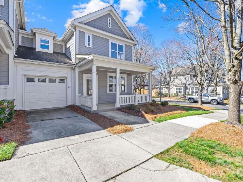 18225 Taffrail Way, Cornelius, NC 28031.  MLS# CAR4356285, YatesRealty ID 17102. 