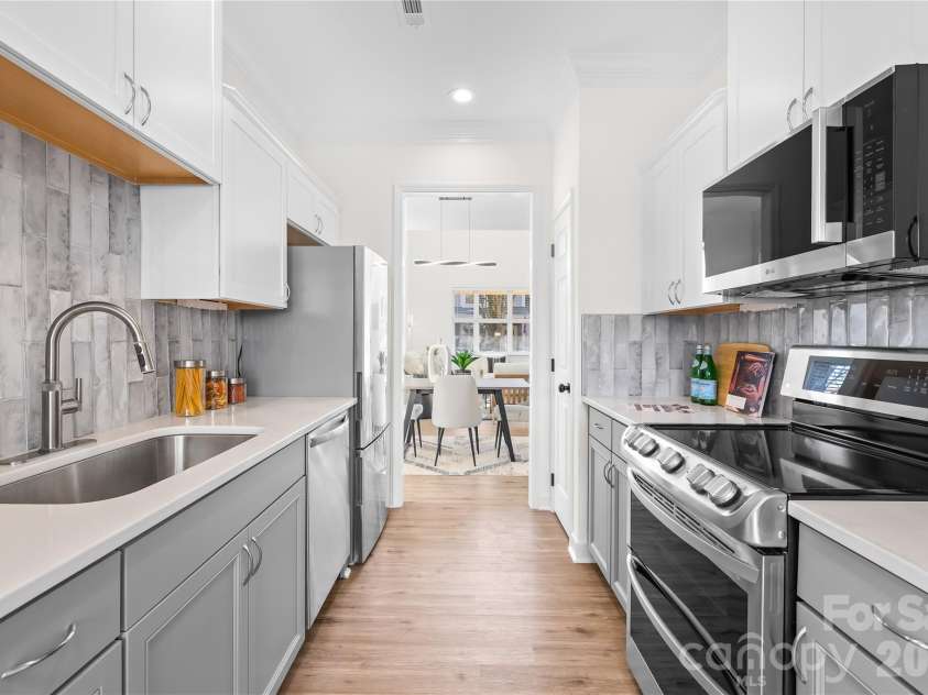 18225 Taffrail Way, Cornelius, NC 28031.  MLS# CAR4356285, YatesRealty ID 17102. 