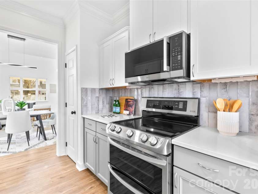18225 Taffrail Way, Cornelius, NC 28031.  MLS# CAR4356285, YatesRealty ID 17102. 