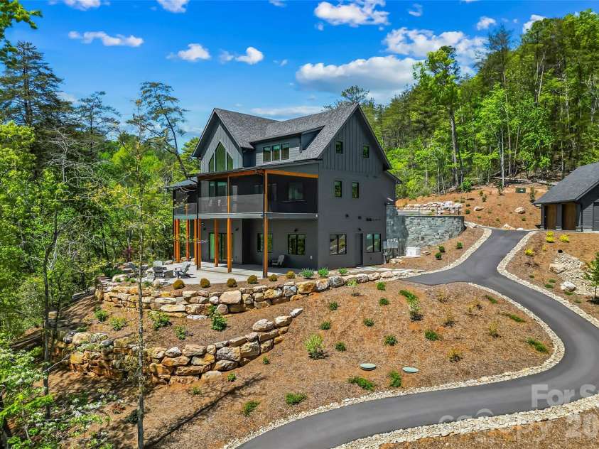 1503 Black Forest Drive, Marion, NC 28752.  MLS# CAR4370977, YatesRealty ID 17103. 