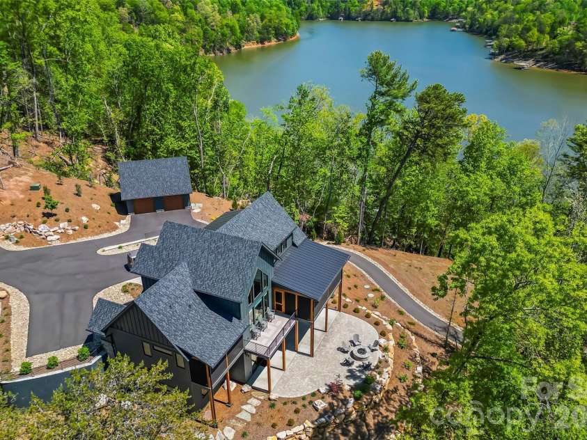 1503 Black Forest Drive, Marion, NC 28752.  MLS# CAR4370977, YatesRealty ID 17103. 