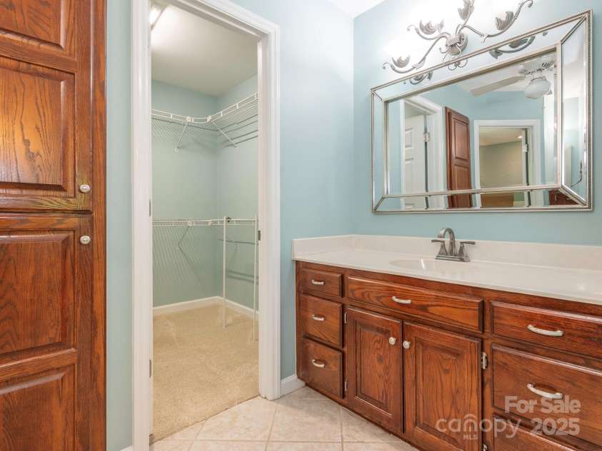 3815 Glen Haven Drive, Concord, NC 28027.  MLS# CAR4246177, YatesRealty ID 17104. Primary bath with walk-in closet