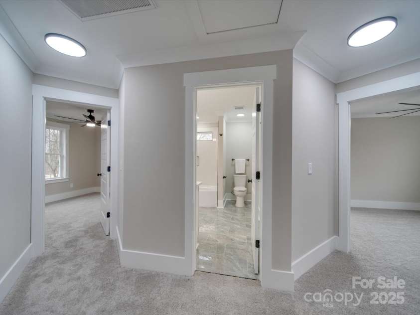 1304 Pleasant Plains Road, Matthews, NC 28105.  MLS# CAR4207949, YatesRealty ID 17105. Pic of 1304 Pleasant Plains