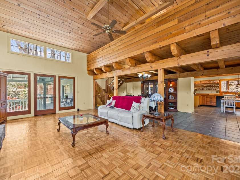 63 Chestnut Forest Road, Fairview, NC 28730.  MLS# CAR4244783, YatesRealty ID 17109. 